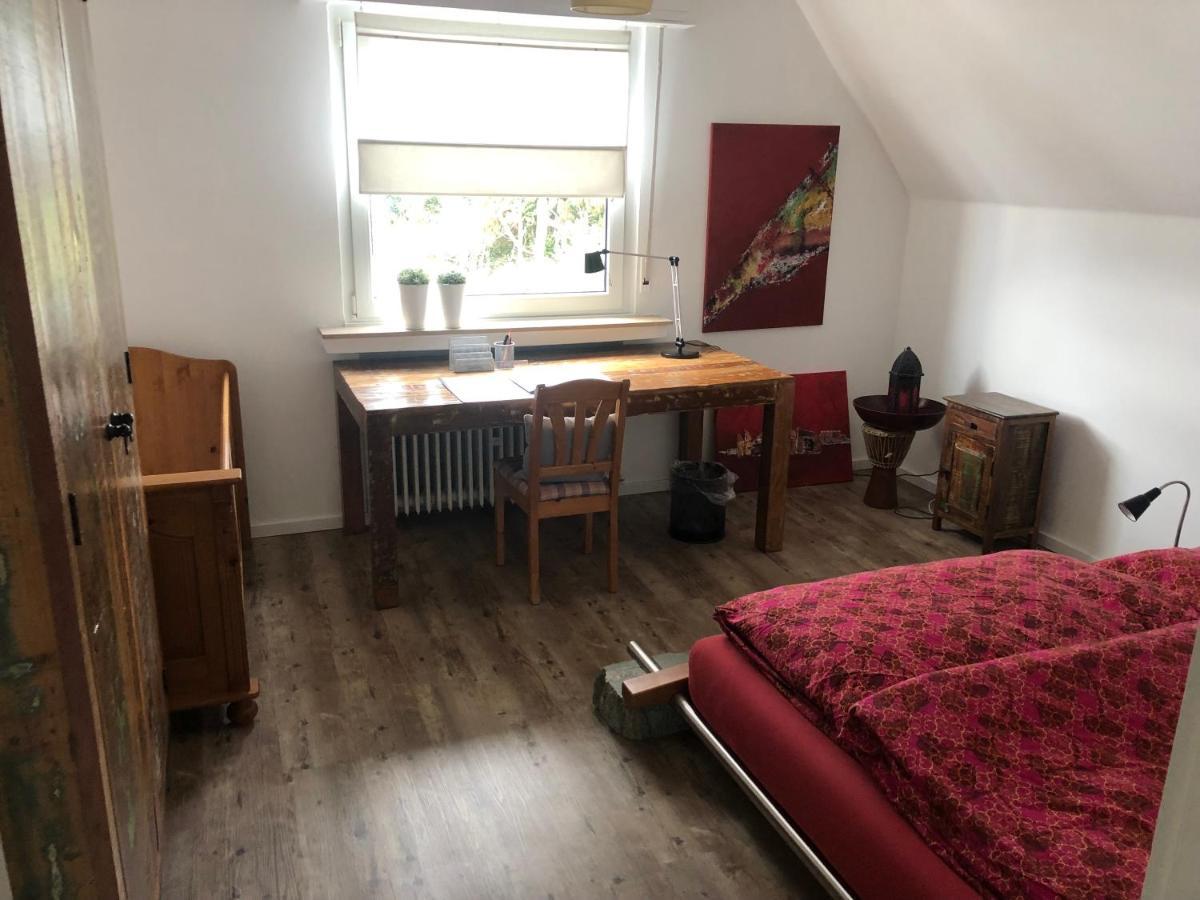 Bel Art Etage Mit Grossem Parkplatz Apartment Haan Exterior photo